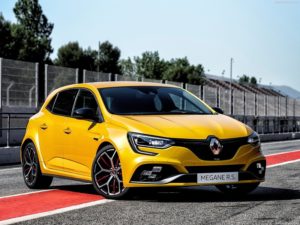 Renault Megane RS Trophy: oltre 300 cv di potenza