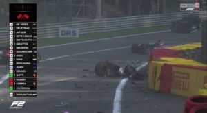 Incidente terribile in F2 all'Eau Rouge durante il Gran Premio. Piloti trasportati in ambulanza