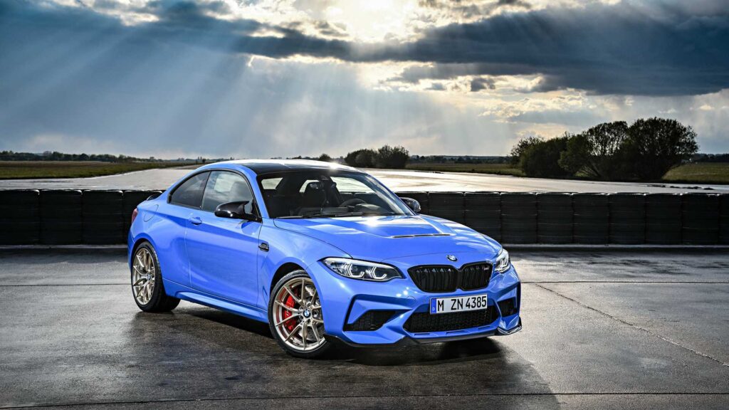 Stop alla produzione della BMW M2 perché inquina troppo?