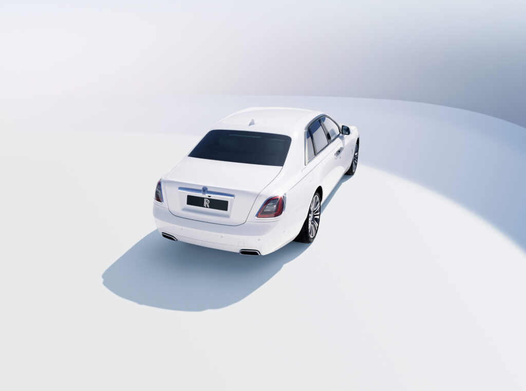 Rolls Royce Ghost  2021