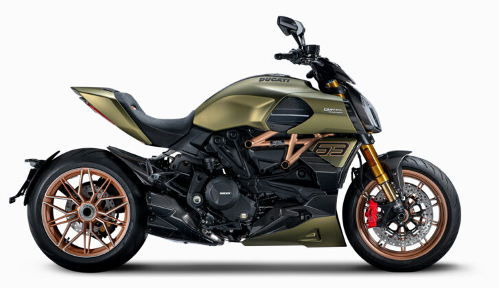 Diavel lambo MY21 01 Design Editorial Wide 1330x768 1 727x420