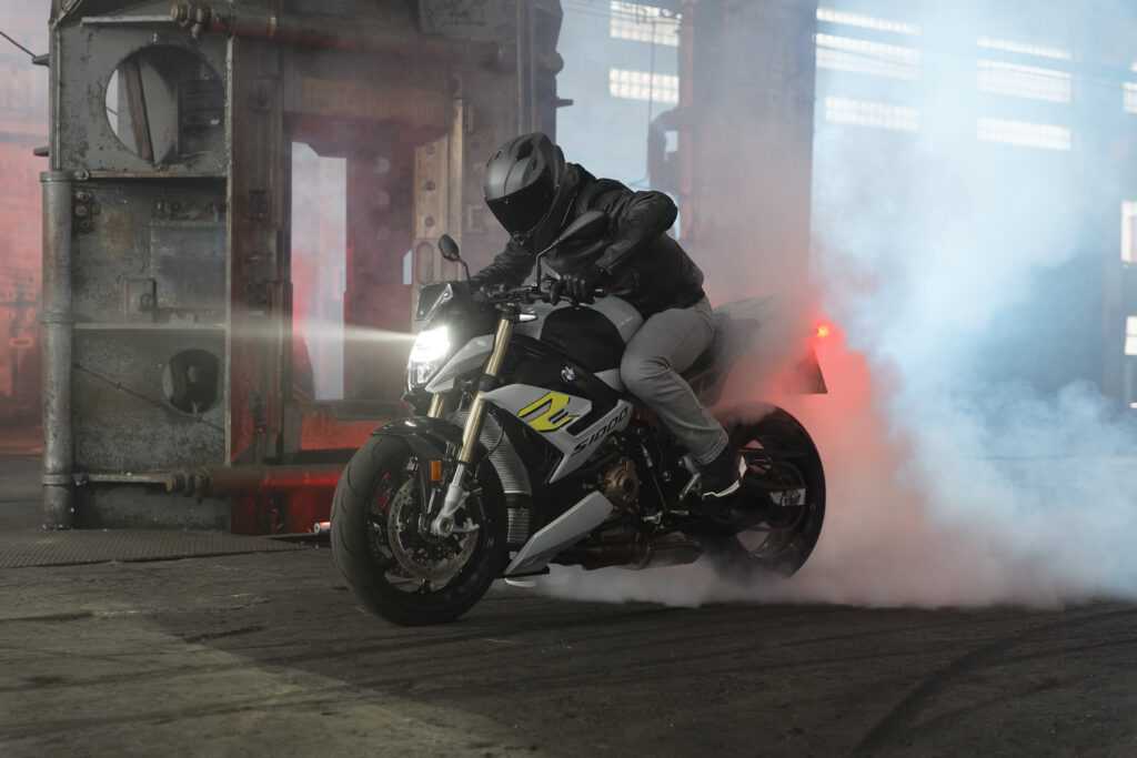 nuova BMW S 1000 R 2021