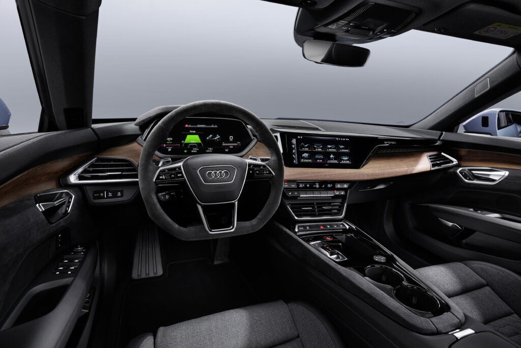 Nuova Audi e-tron GT interni