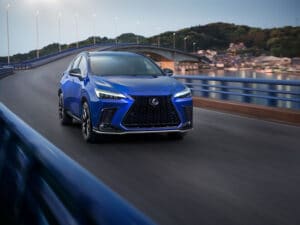 Nuova Lexus NX 2021