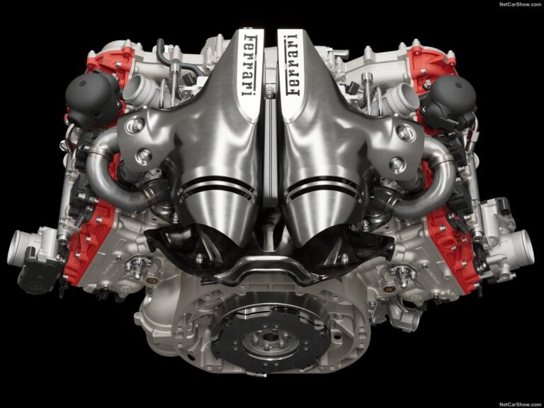Il motore della Ferrari 296 GTB