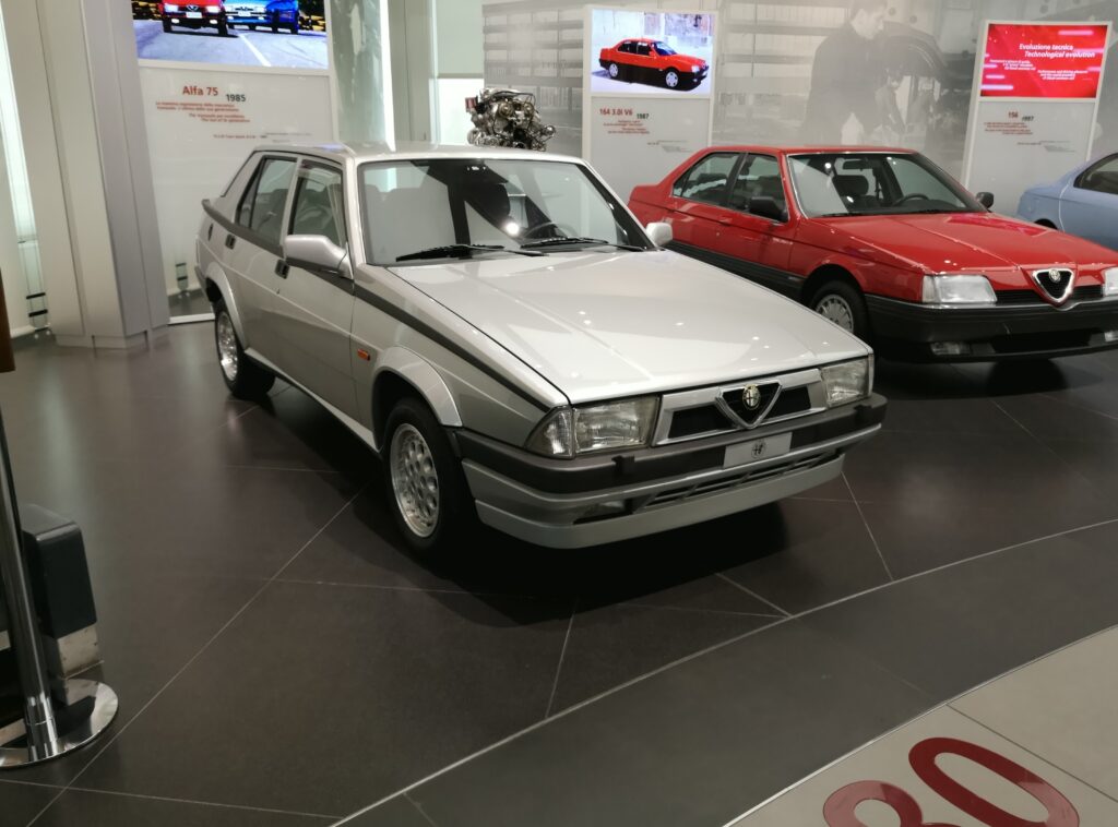 Alfa Romeo Twin Spark: la storia di uno dei motori più famosi al mondo