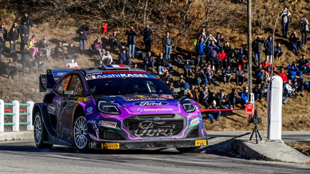 Sebastian Loeb in azione con la Ford Puma Rally 1