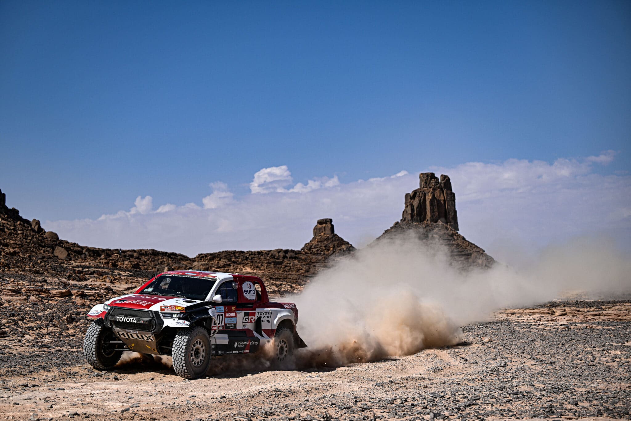 Stage 9 Dakar 2022: De Villiers al comando di una tripletta Toyota, Cornejo vince con le moto