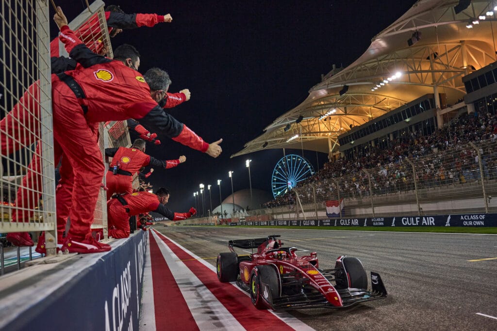 GP Bahrain: Leclerc aveva un problema all'ibrido dopo il primo pit stop