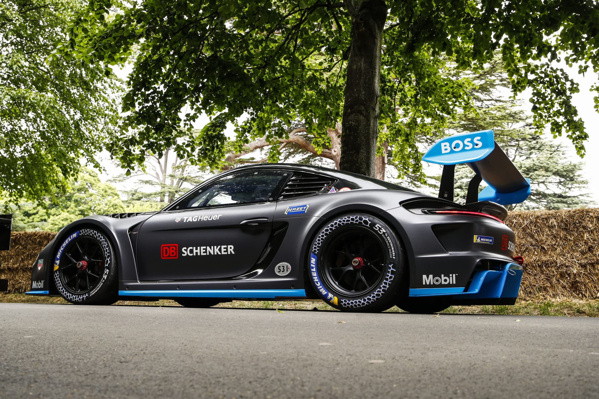 GT4 ePerformance a Goodwood con pneumatici Michelin