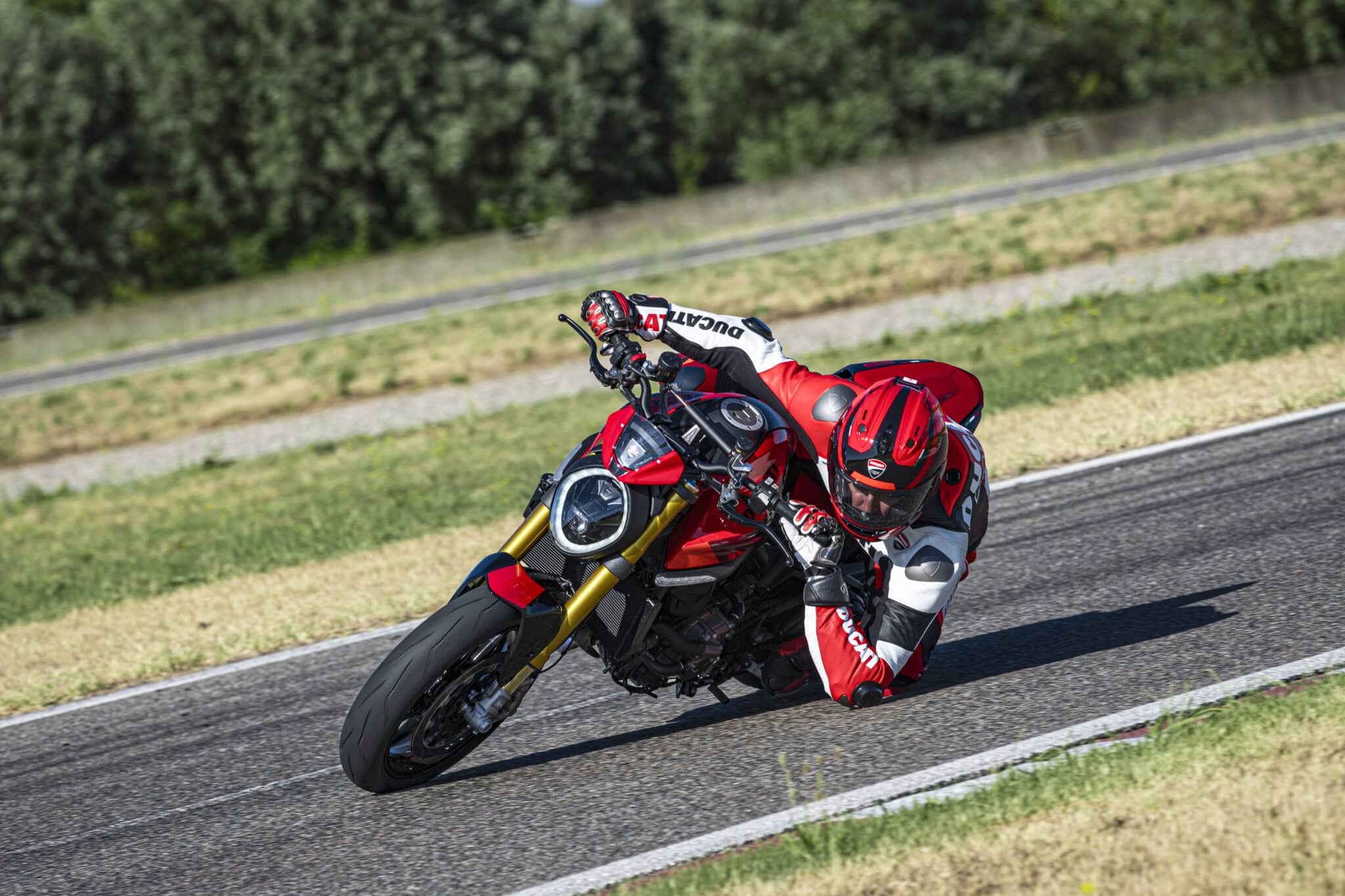 Ducati Monster SP in pista