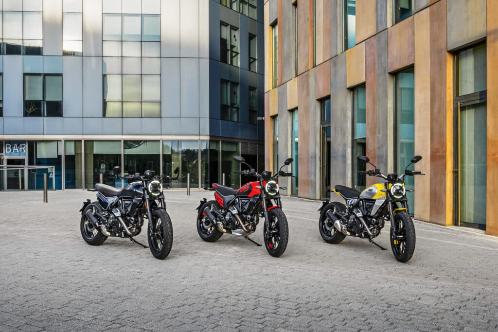 Ducati Scrambler 2023 disponibile in 3 versioni: Full Throttle, Icon e Nightshift