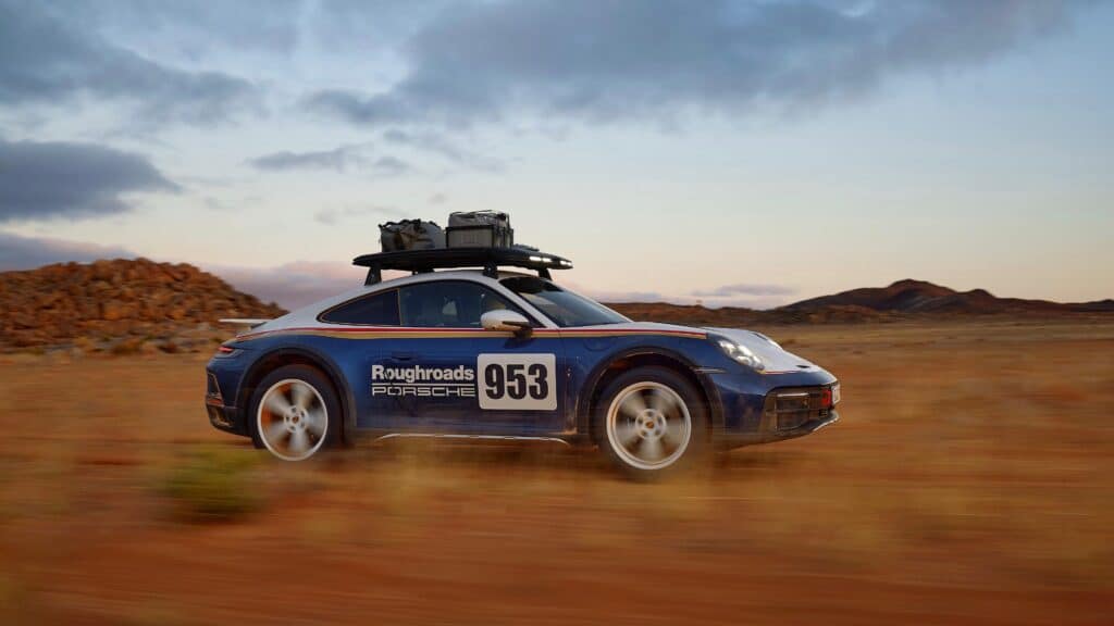 Svelata la Porsche 911 Dakar: scheda tecnica, prezzo, motore