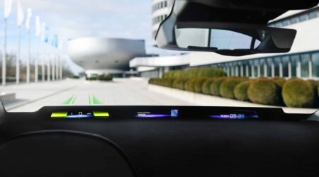 BMW Panoramic Vision: dal 2025 produzione in serie del nuovo head-up display