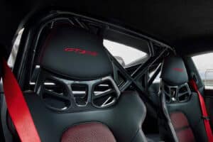 Porsche: online il brevetto del roll-bar integrato nel tetto per le auto da corsa