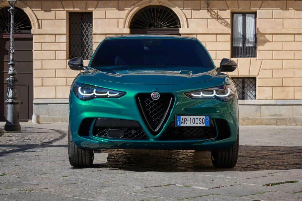 Alfa Romeo Giulia Quadrifoglio 100° Anniversario