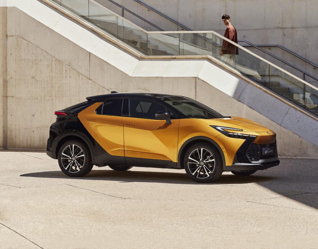 Toyota C-HR: arriva la nuova generazione con motore ibrido Plug-in