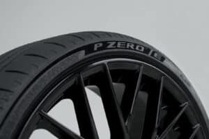 Pirelli P Zero E: i nuovi pneumatici sviluppati appositamente per le auto elettriche