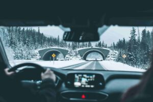 Cambio gomme invernali: il 91% degli automobilisti si sente insicuro al volante in inverno