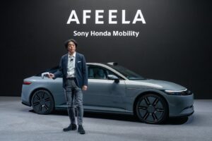 Sony e Honda presentano Afeela: può essere guidata con il DualSense della PlayStation 5