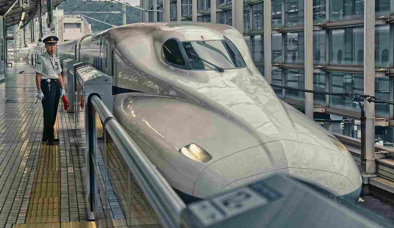 300km in 40 minutes, the new Japanese magnetic levitation train breaks all records