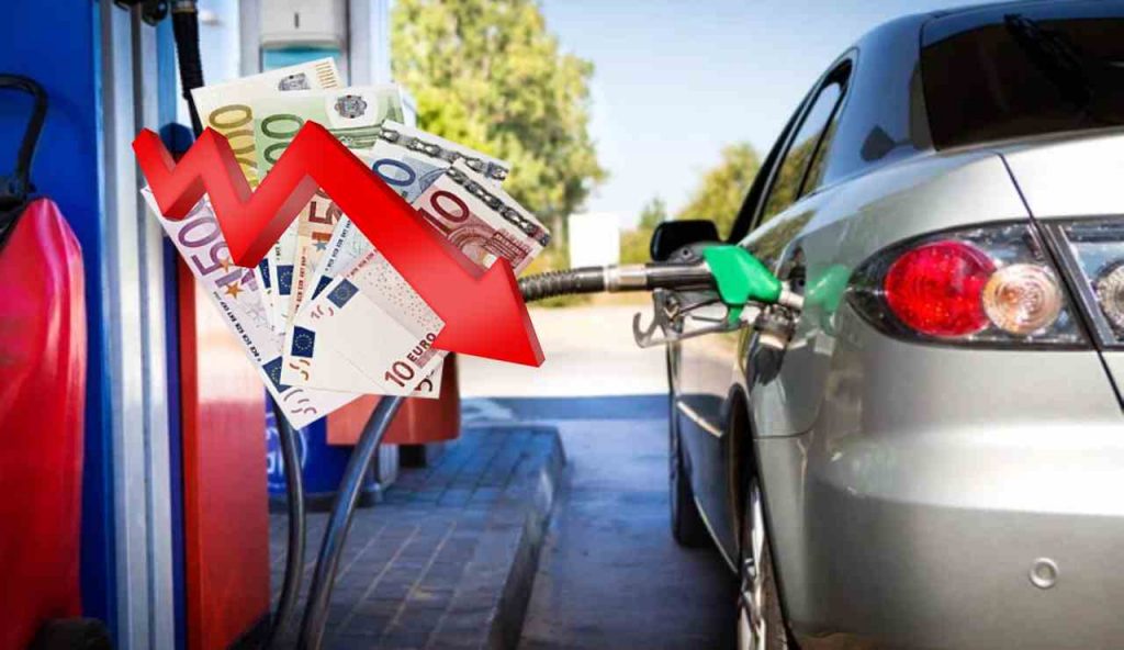 Benzina e risparmio (Depositphotos foto)