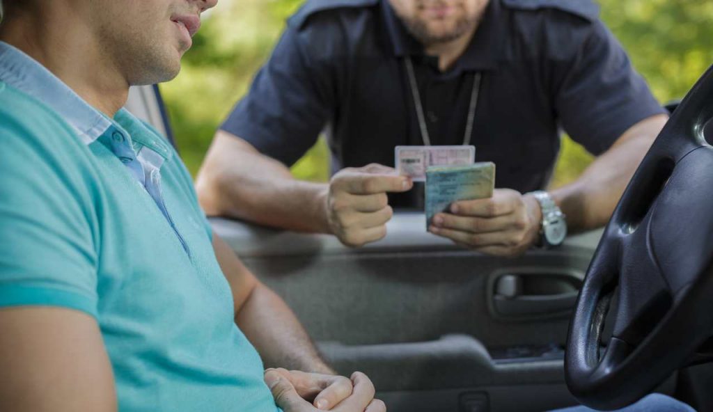 Controllo polizia auto